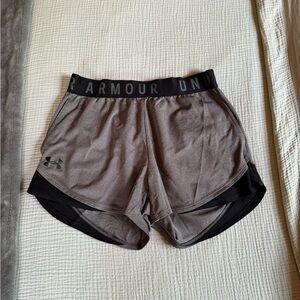 Under Armour Gray and Black Athletic Shorts for Performance